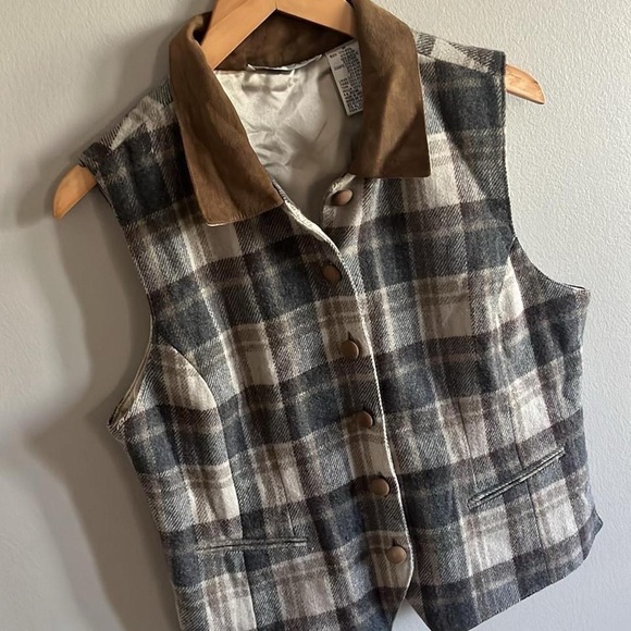 Chrysantheme Vintage Wool & Leather Vest - Picture 4 of 8